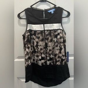 Simply Vera Vera Wang Cloudy Blooms Sleeveless Top